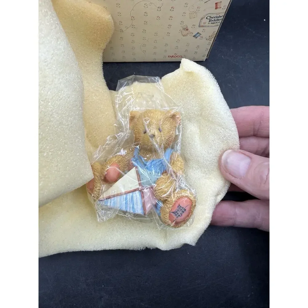 Vtg Enesco Cherished Teddies March Birthday Bear Friendship Is In The Air NEW 1